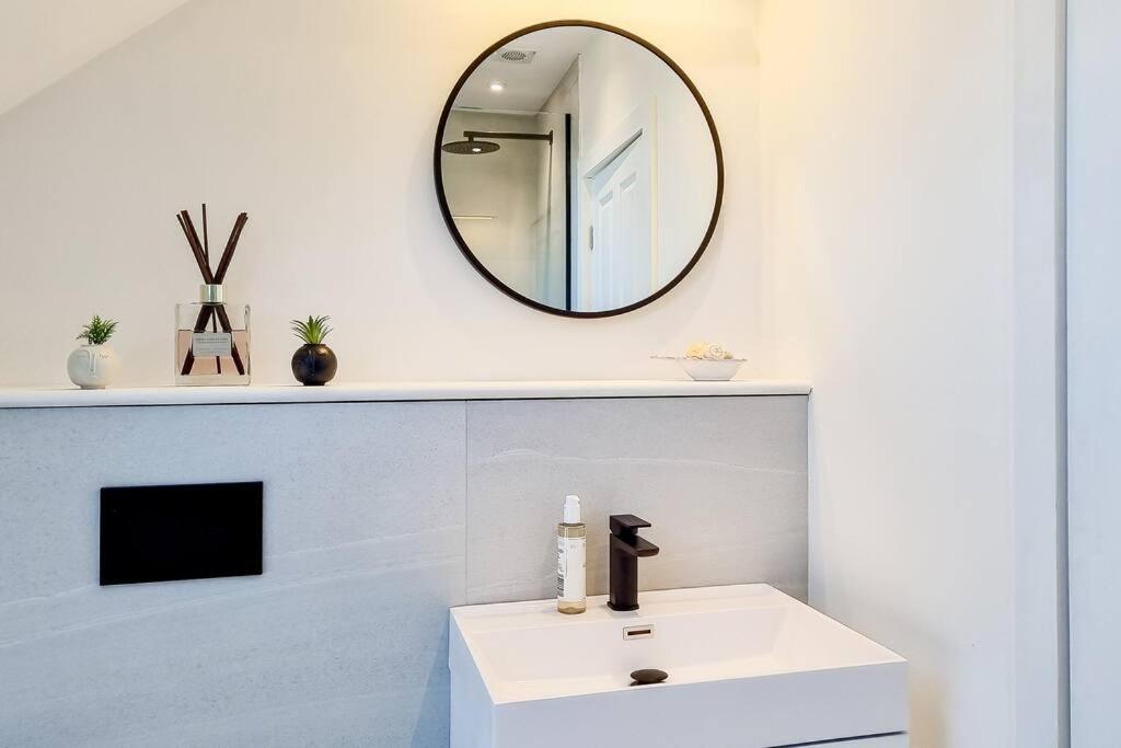Scandicstay-Apartment ฮาร์โรเกต ภายนอก รูปภาพ